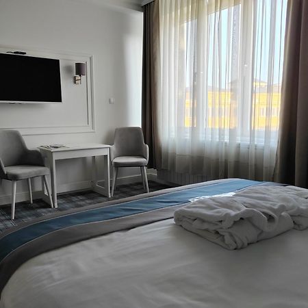 Hotel Mio City Kula Exterior foto
